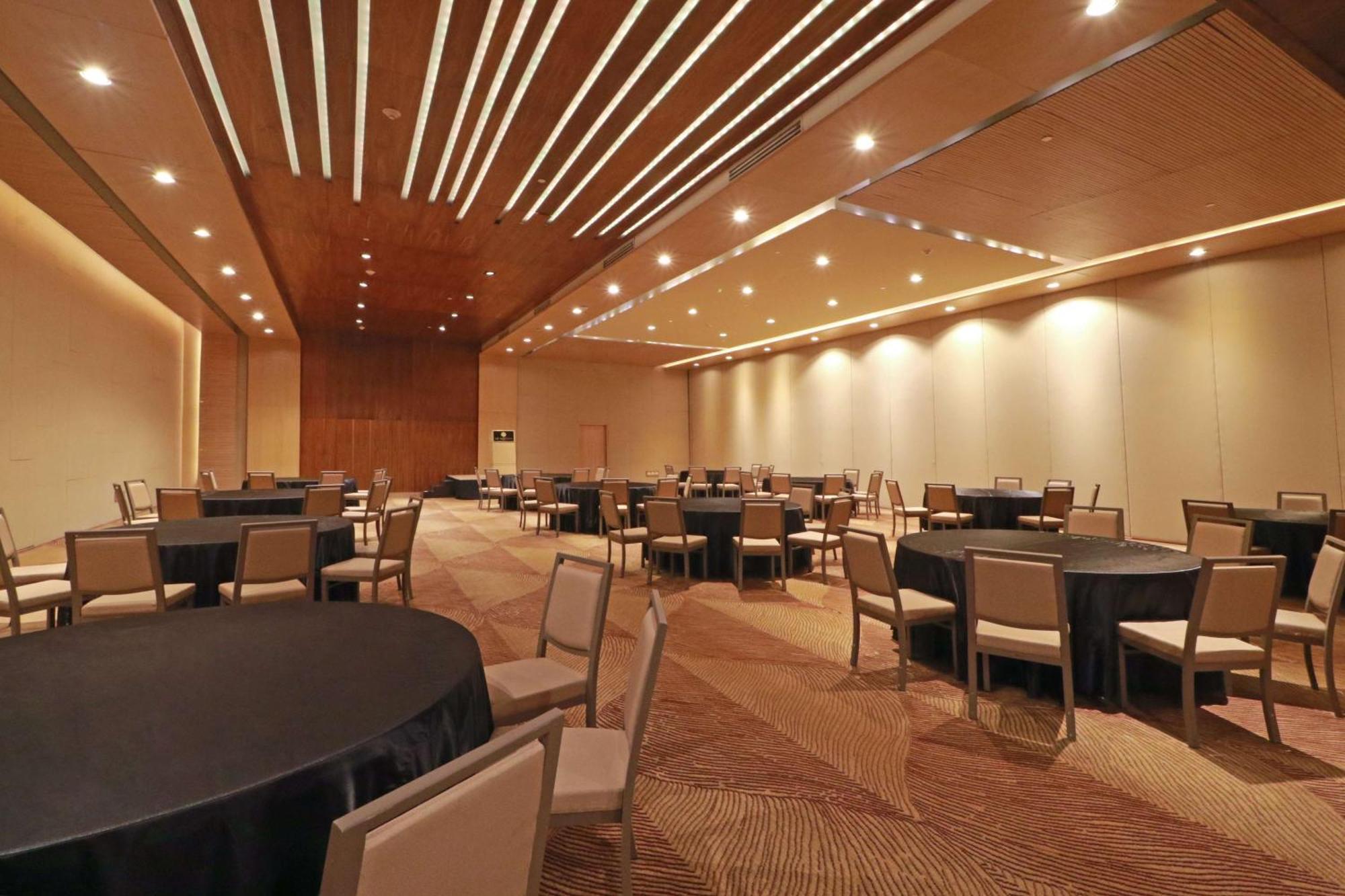 Ms Milenium Monterrey Curio Collection By Hilton Hotel San Pedro Garza Garcia Екстериор снимка